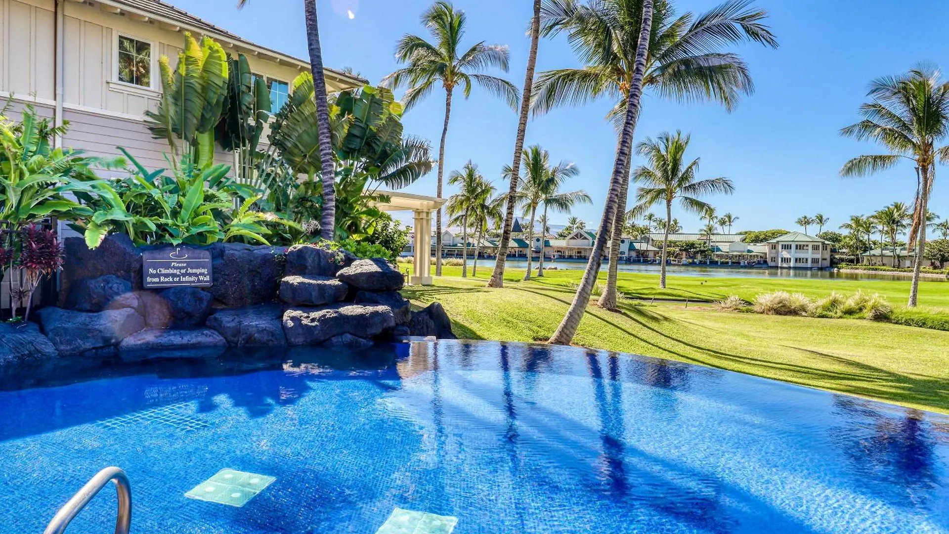 Waikoloa Fairway Villas N-5 公寓